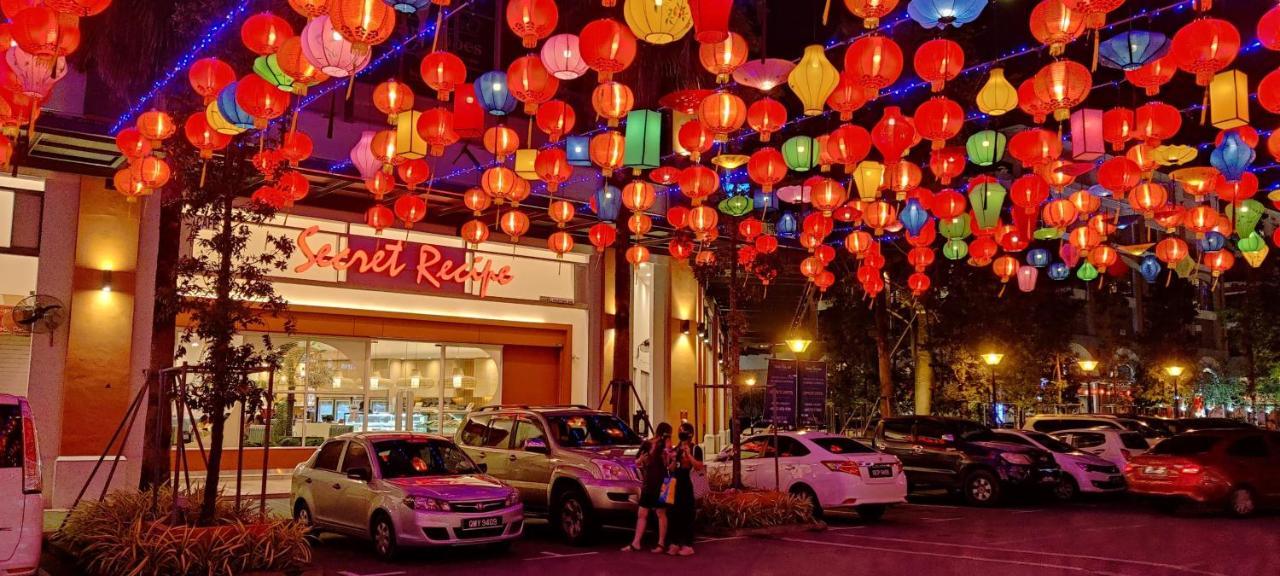 My Daily Homestay - Miri Times Square Bagian luar foto